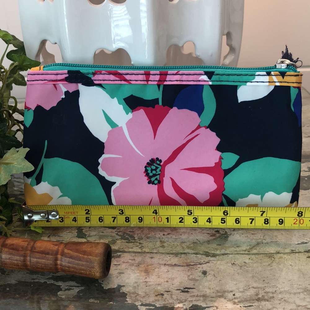 Lot of 3. Wallet/Bag/Wristlet - Picture 6 of 16